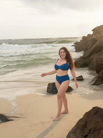 Full leaked Amydoesthings private photo