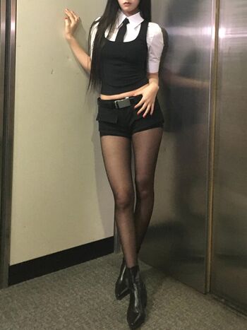 Full leaked An yujin page private photo