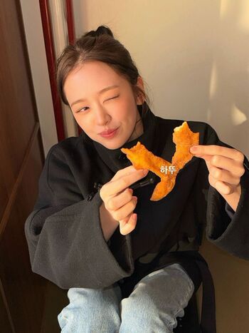 Full leaked An yujin private photo