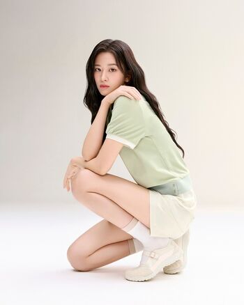 Full leaked An yujin private photo