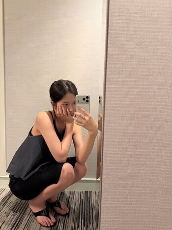 Full leaked An yujin private photo