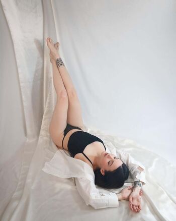Full leaked Ana swhite private photo