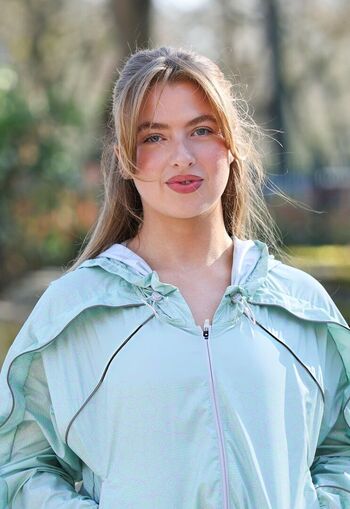 Full leaked Anais gallagher private photo