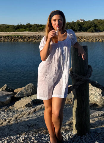 Anais Gallagher