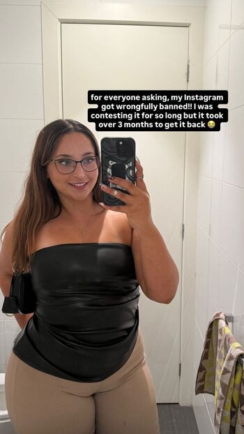 Full leaked Anakakfit private photo