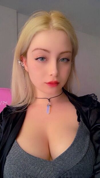 Full leaked Anarih private photo