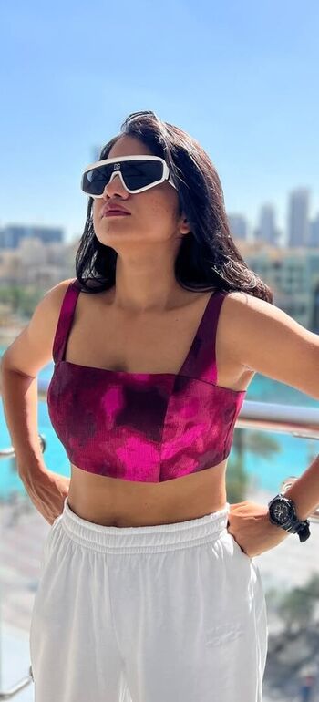 Full leaked Anarkali marikar private photo