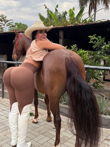 Full leaked Andrea palta private photo