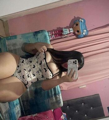 Full leaked Andreababy private photo