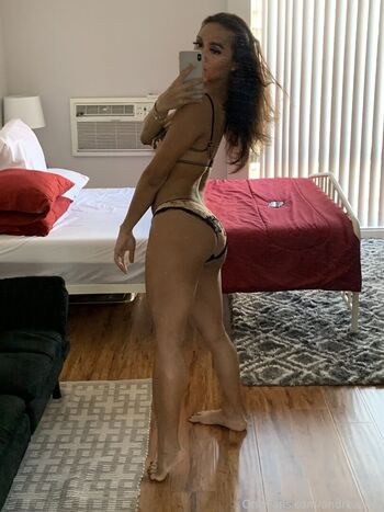 Full leaked Andreazhay private photo