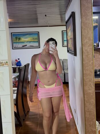 Full leaked Andreinabln private photo