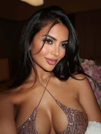 Aneeqa Farid