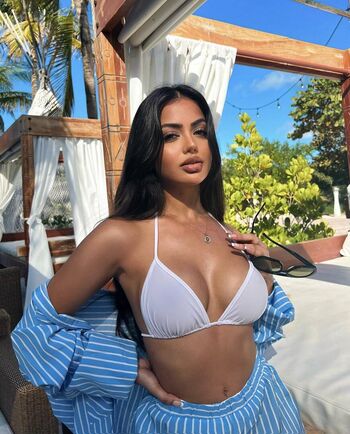 Full leaked Aneeqafarid private photo