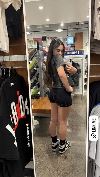 Full leaked Aneliz leon private photo