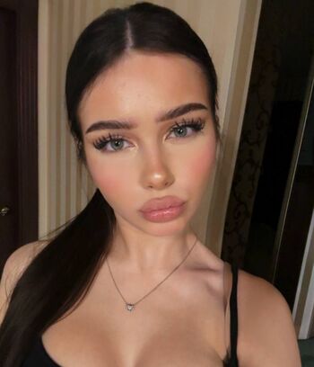 Full leaked Aneylyverst private photo