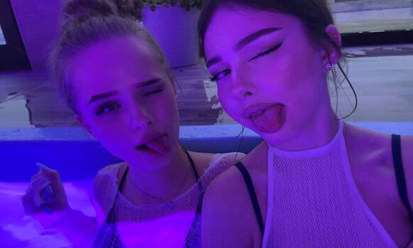 Full leaked Aneylyverst private photo