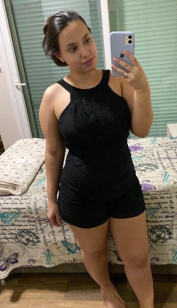 Full leaked Anferna private photo