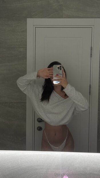 Full leaked Angel ami private photo