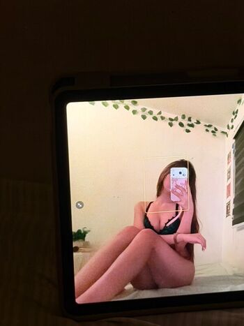 Full leaked Angel divine private photo
