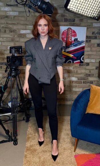 Full leaked Angela scanlon private photo