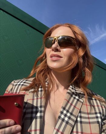 Full leaked Angela scanlon private photo
