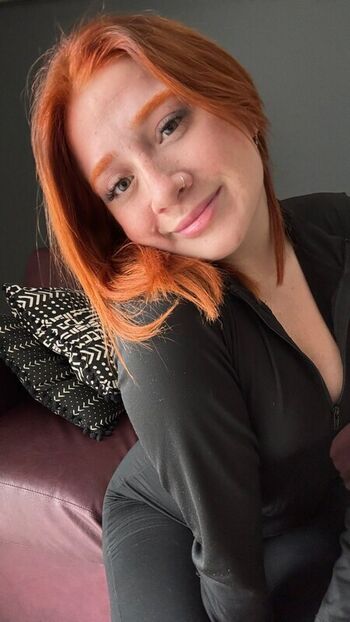 angelaxv