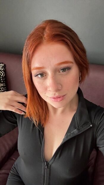 Full leaked Angelaxv private photo