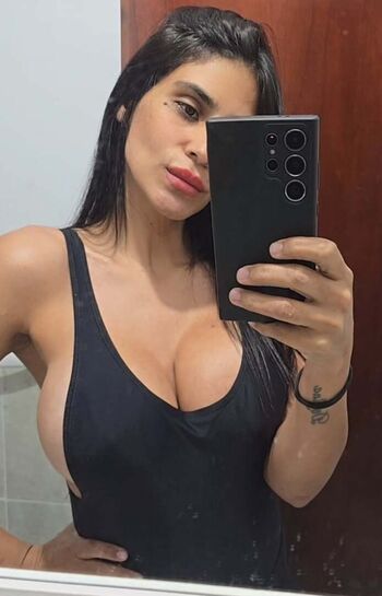Full leaked Angelesgiampieri private photo