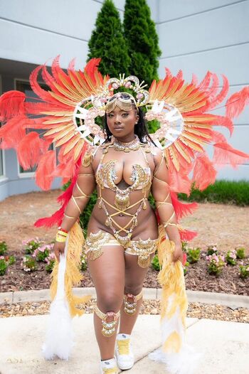 Full leaked Angelluxx private photo