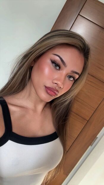 Full leaked Angelysiaa private photo