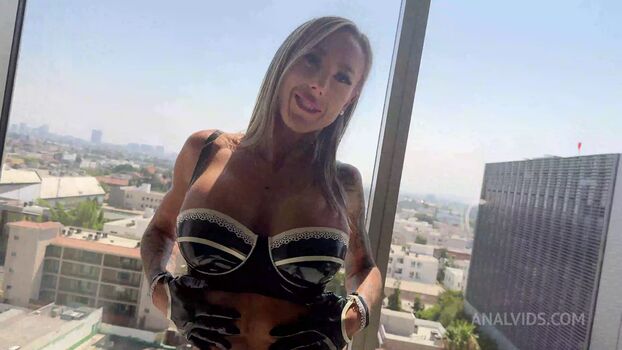 Full leaked Angie bloom private photo