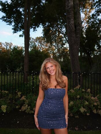 Full leaked Angie kassner private photo