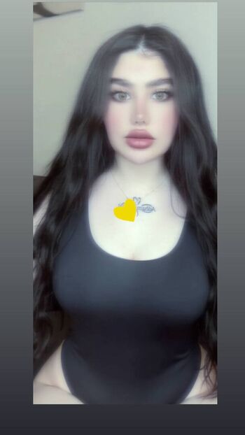 Full leaked Angie khoury private photo