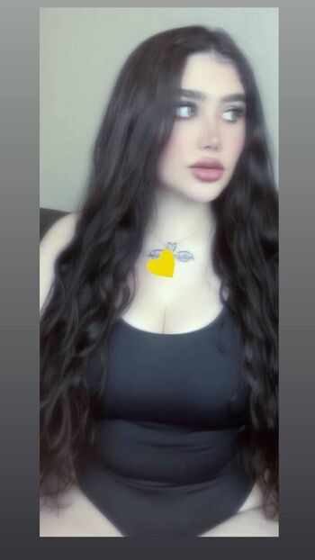 Full leaked Angie khoury private photo