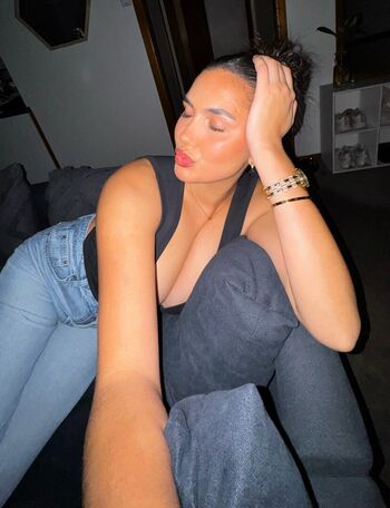 Full leaked Angie may private photo
