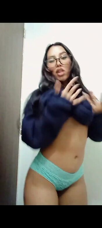 Full leaked Angie ramirez private photo