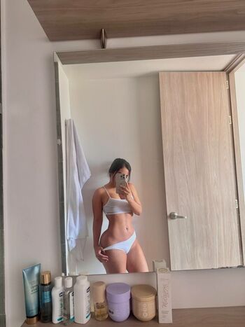 Full leaked Angierrr private photo