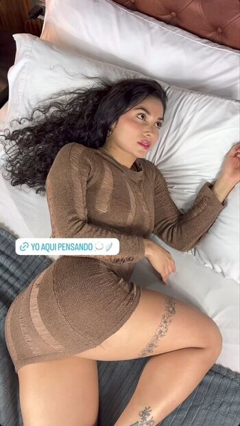 Full leaked Angiesuz private photo