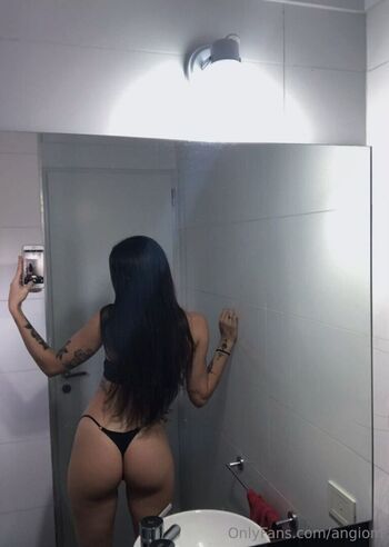 Full leaked Angiom private photo
