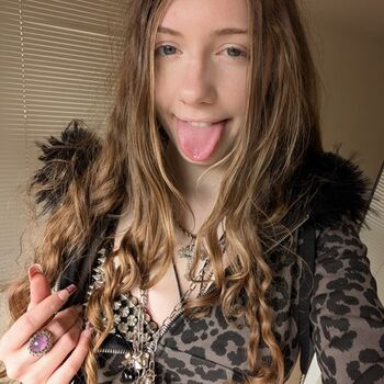 Full leaked Anicia leon private photo