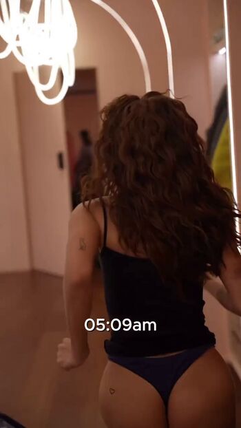 Full leaked Anitta page private photo