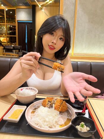 Full leaked Anizu chie page private photo