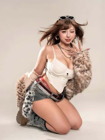 Full leaked Anizu chie page private photo