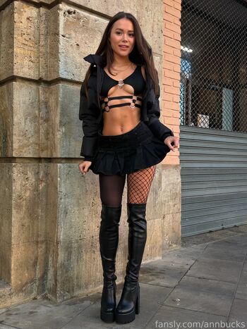 Full leaked Ann bucks private photo