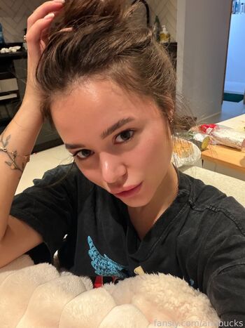 Full leaked Ann bucks private photo