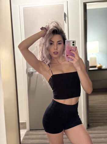 Anna Akana