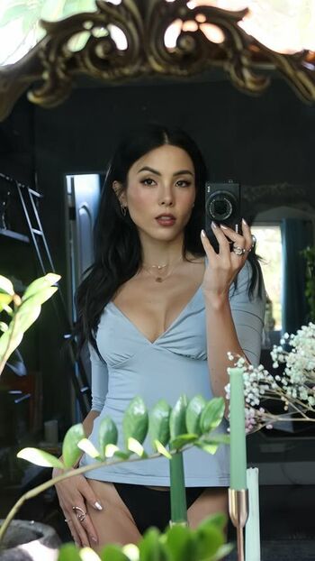 Anna Akana
