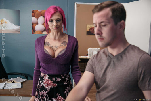 Full leaked Anna bell peaks private photo