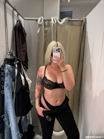 Full leaked Anna blum private photo