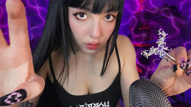 Full leaked Anna dreamy asmr private photo